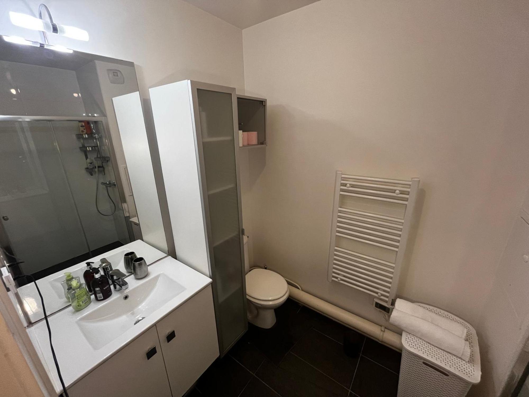 Bois-Colombes Elysee Lumiere Residence Prestige Paris-La Defense מראה חיצוני תמונה