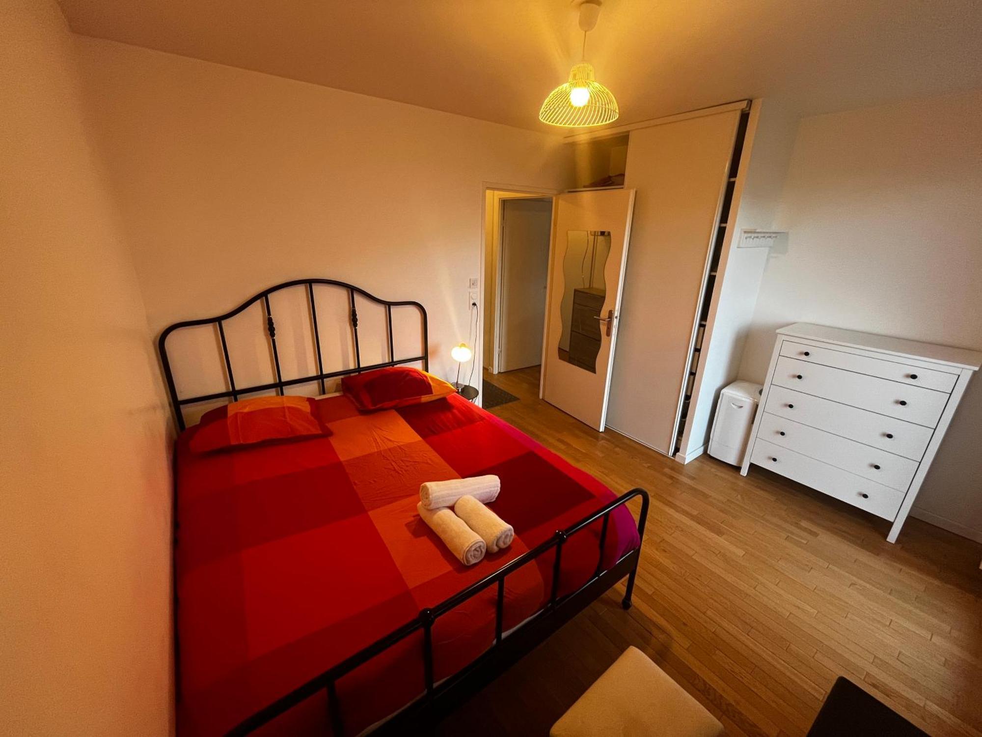 Bois-Colombes Elysee Lumiere Residence Prestige Paris-La Defense מראה חיצוני תמונה